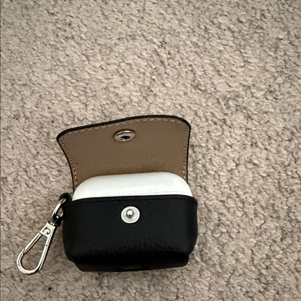 Bandolier air pod case